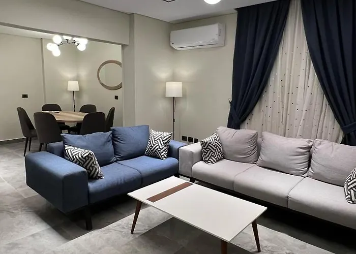 Luxury Apartment El Mohandessen